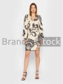 rinascimento-sukienka-koktajlowa-cfc0018079002-bezowy-regular-fit.webp
